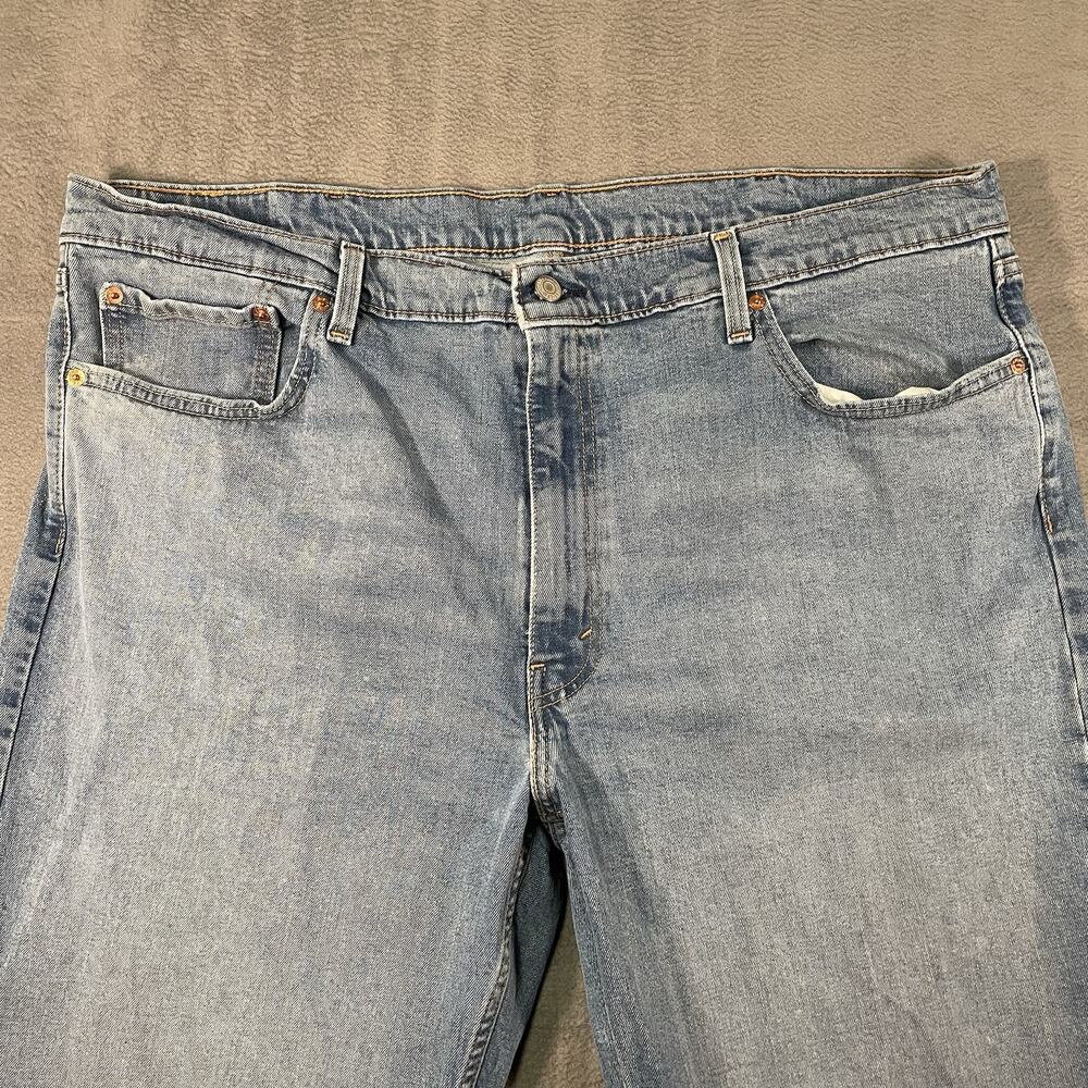 Levi’s 550 Jeans Light Wash Men’s 42x29 Relaxed Fit Straight Leg Denim - Picture 4 of 10